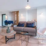 Апартаменты Plein Soleil Avec Jacuzzi Privatif Et Parking Prive