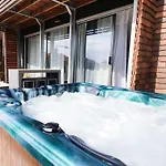Plein Soleil Avec Jacuzzi Privatif Et Parking Prive