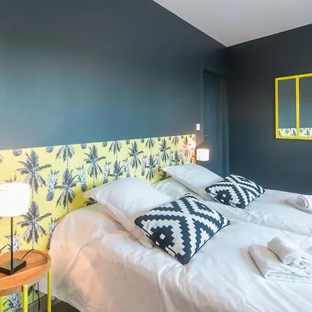 Plein Soleil Avec Jacuzzi Privatif Et Parking Prive Sarlat-la-Canéda
